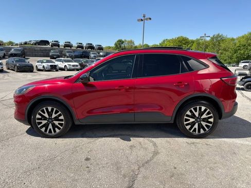 Used 2020 Ford Escape SE Sport AWD/4WD image 4
