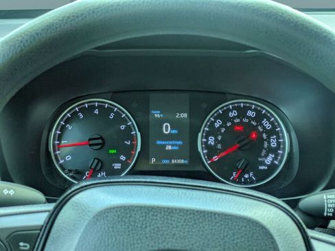 Used 2020 Toyota RAV4 XLE AWD/4WD image 29