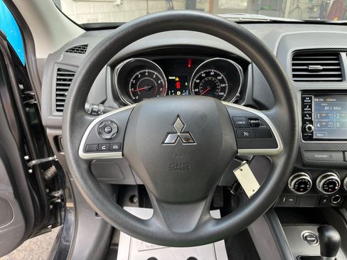 Used 2024 Mitsubishi Outlander Sport ES AWD/4WD image 12