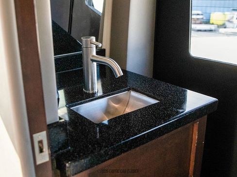 Used 2020 Mercedes-Benz Sprinter 3500 image 61