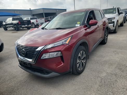 Used 2021 Nissan Rogue SV FWD image 1