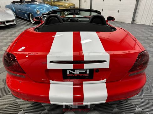 Used 2004 Dodge Viper SRT-10 image 16