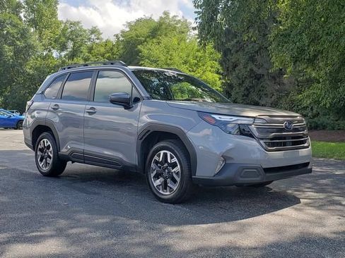 Certified 2026 Subaru Forester Premium AWD/4WD image 1