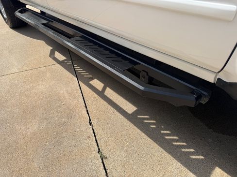 Used 2018 Chevrolet Silverado 1500 LT w/ All Star Edition image 37