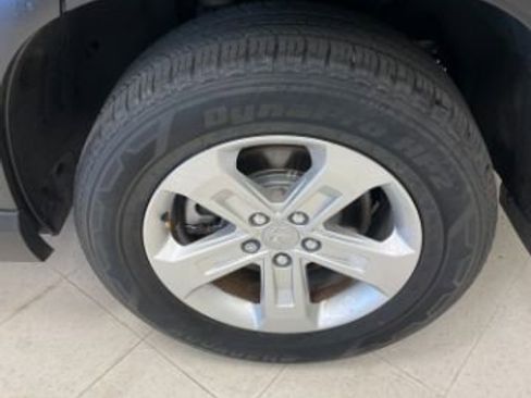 Used 2024 Honda Pilot LX image 25