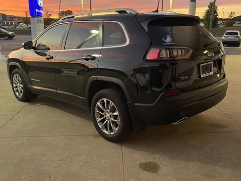 Used 2021 Jeep Cherokee Latitude Lux w/ Sun & Sound Group image 4