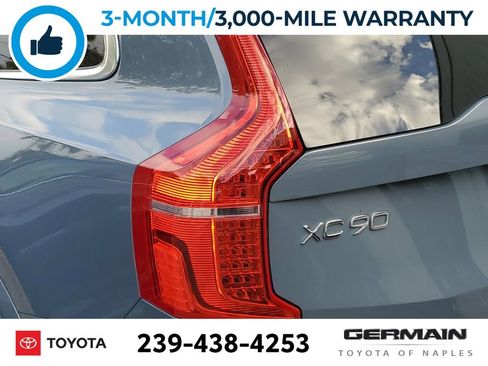 Used 2022 Volvo XC90 T8 Inscription image 15