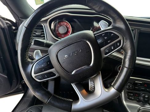 Used 2020 Dodge Challenger SRT Hellcat image 12