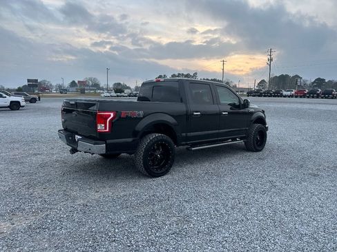 Used 2015 Ford F150 XLT w/ Equipment Group 302A Luxury image 5