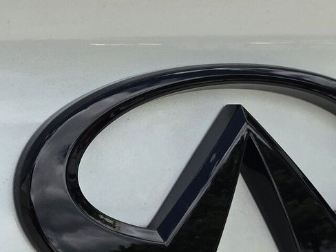 Used 2023 INFINITI QX50 Sport FWD image 41