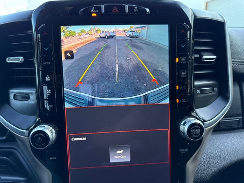 Used 2024 RAM 2500 Laramie w/ Safety Group AWD/4WD image 20