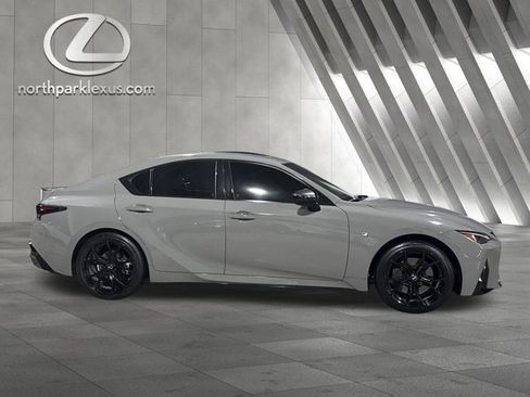 Certified 2025 Lexus IS 350 F Sport image 4