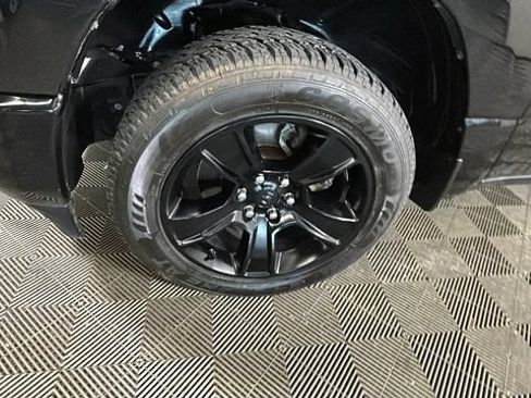 Used 2021 RAM 1500 Big Horn AWD/4WD image 9