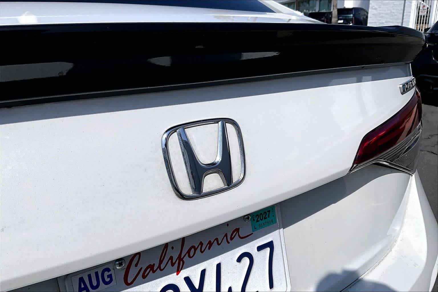 Used 2022 Honda Civic Touring image 30