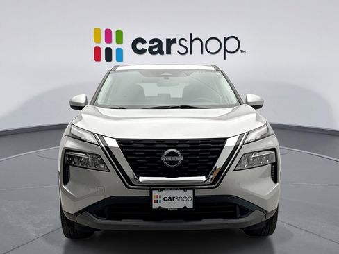 Used 2023 Nissan Rogue SV image 8