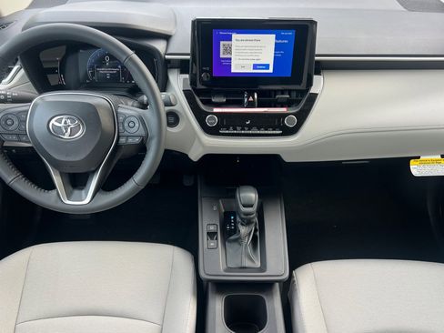 New 2026 Toyota Corolla Cross LE image 4