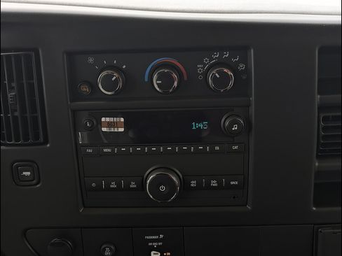 New 2026 GMC Savana 2500 Extended w/ Safety Package RWD image 22