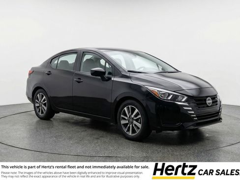 Used 2025 Nissan Versa SV image 1