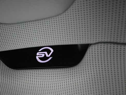 Used 2025 Land Rover Range Rover Sport SV Edition Two image 28