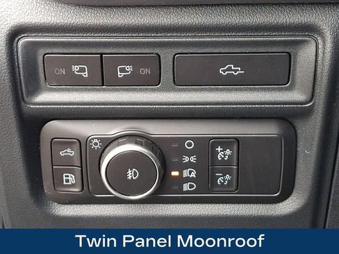 Used 2021 Ford F150 Lariat w/ Equipment Group 502A High AWD/4WD image 9