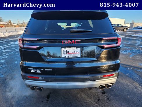 Used 2025 GMC Acadia Elevation image 5