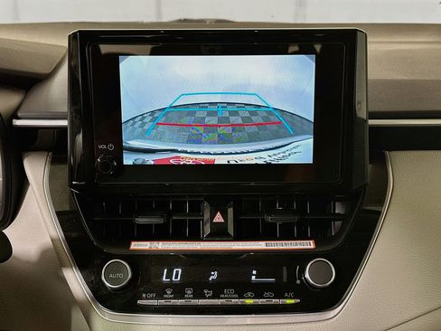 Certified 2025 Toyota Corolla LE FWD image 24