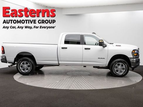 Used 2025 RAM 3500 Lone Star AWD/4WD image 4