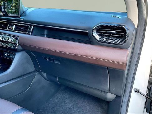 Used 2024 Honda Pilot Elite image 21