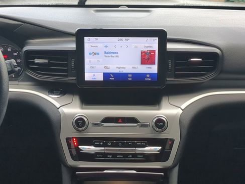 Certified 2022 Ford Explorer XLT image 16