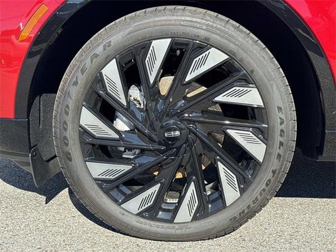 New 2026 Lincoln Nautilus Reserve image 7