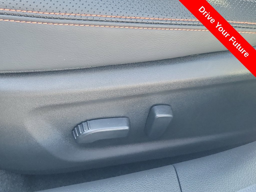 Used 2025 Nissan Altima 2.5 SR AWD/4WD image 19