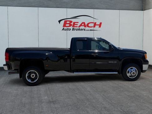 Used 2013 GMC Sierra 3500 SLE w/ Snow Plow Prep Package AWD/4WD image 9
