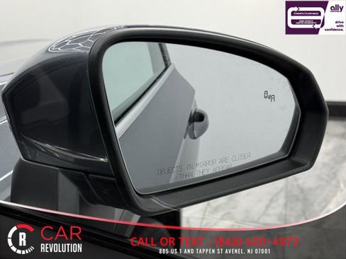 Used 2022 Volkswagen Taos SEL w/ Panoramic Sunroof Package image 57