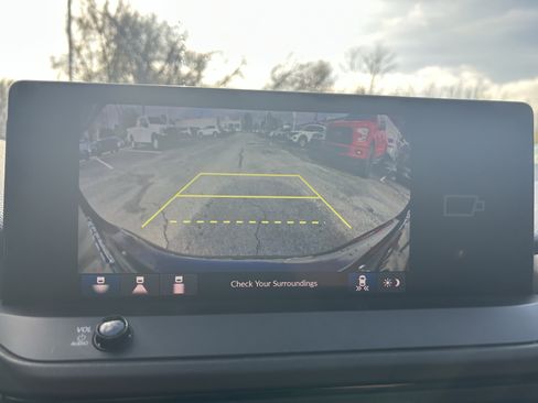 Used 2023 Honda Accord Sport image 17