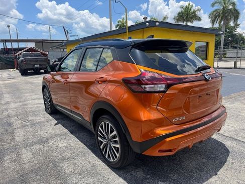 Used 2024 Nissan Kicks SR w/ SR Premium Package FWD image 14