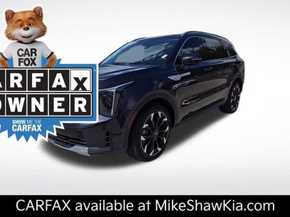 Certified 2025 Kia Sorento EX w/ Panoramic Sunroof Package