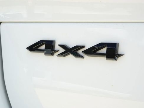 Used 2025 Jeep Grand Cherokee L Altitude AWD/4WD image 8