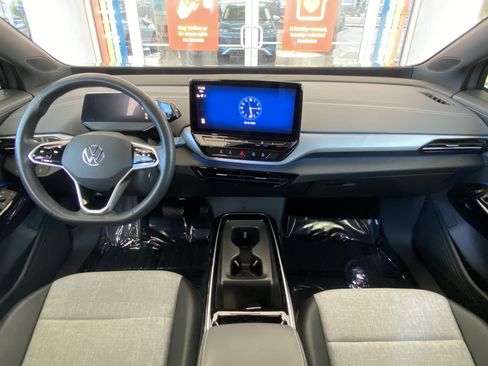 Certified 2024 Volkswagen ID.4 2WD image 27