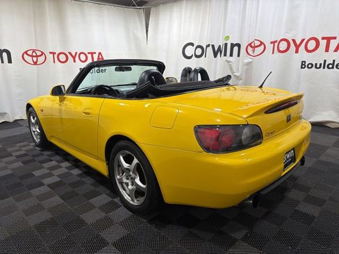 Used 2001 Honda S2000 image 31