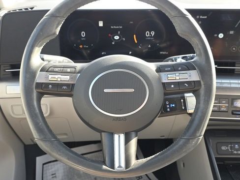 Certified 2024 Hyundai Kona SEL w/ Convenience Package image 10