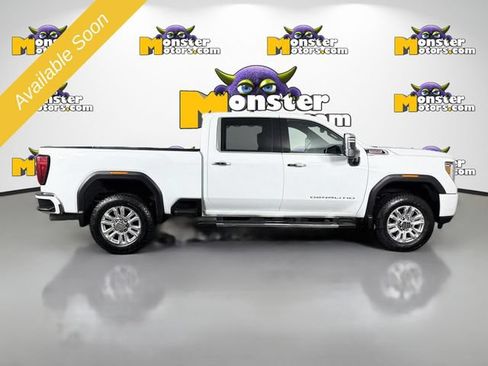 Used 2022 GMC Sierra 2500 Denali AWD/4WD image 4