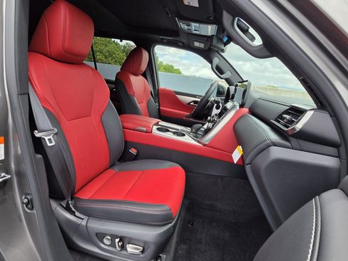 New 2026 Lexus LX 700h F Sport AWD/4WD image 19