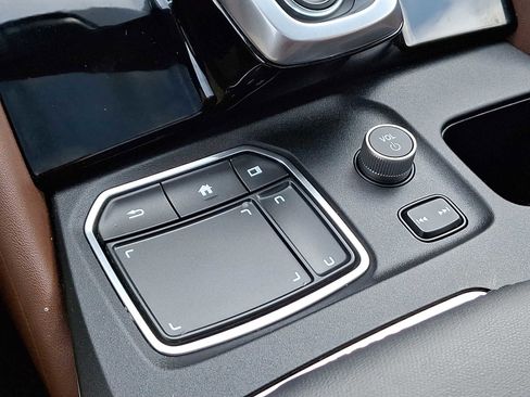 Used 2024 Acura MDX SH-AWD w/ Technology Package image 26