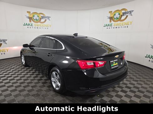 Used 2023 Chevrolet Malibu LS FWD image 6