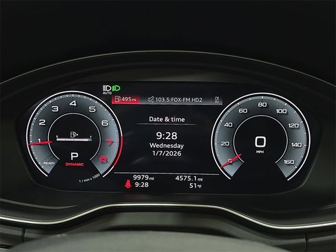 Certified 2025 Audi Q5 2.0T Premium w/ Convenience Plus Package image 19