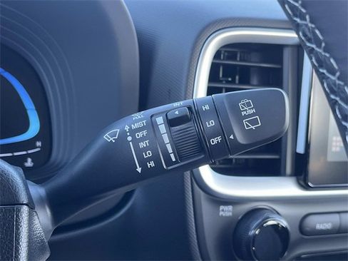 Used 2026 Hyundai Venue SEL image 29