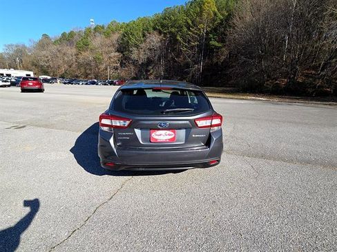 Used 2019 Subaru Impreza 2.0i image 6