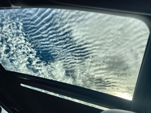 Certified 2020 Ford F150 Lariat w/ Equipment Group 502A Luxury image 22