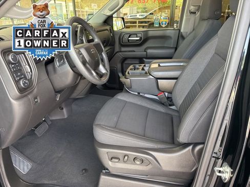 Used 2025 Chevrolet Silverado 1500 Custom Trail Boss w/ Turbomax Blackout Package AWD/4WD image 8
