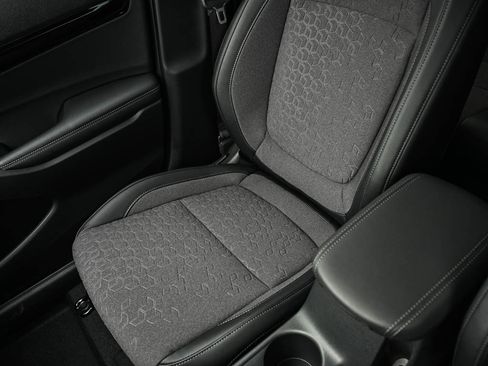 New 2026 Kia Seltos S image 24